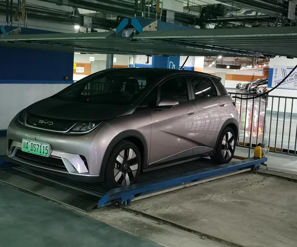 荔波三層升降平移機械車位租賃