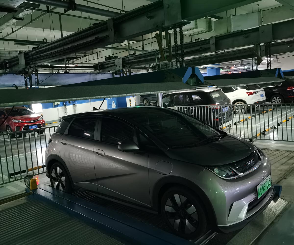 荔波4柱升降平移類機械車庫