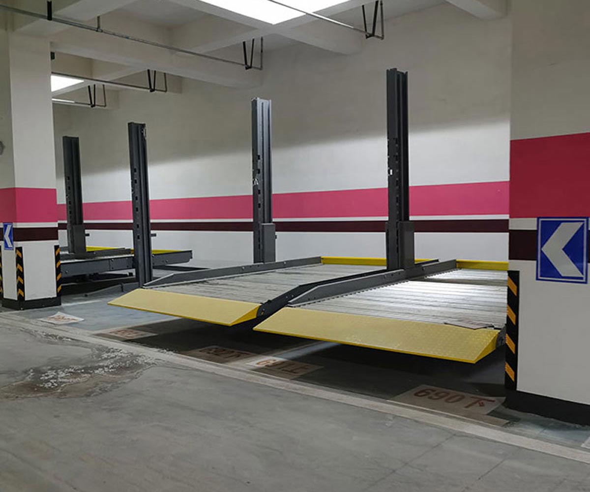 仁壽機械式立體車庫的垂直升降式