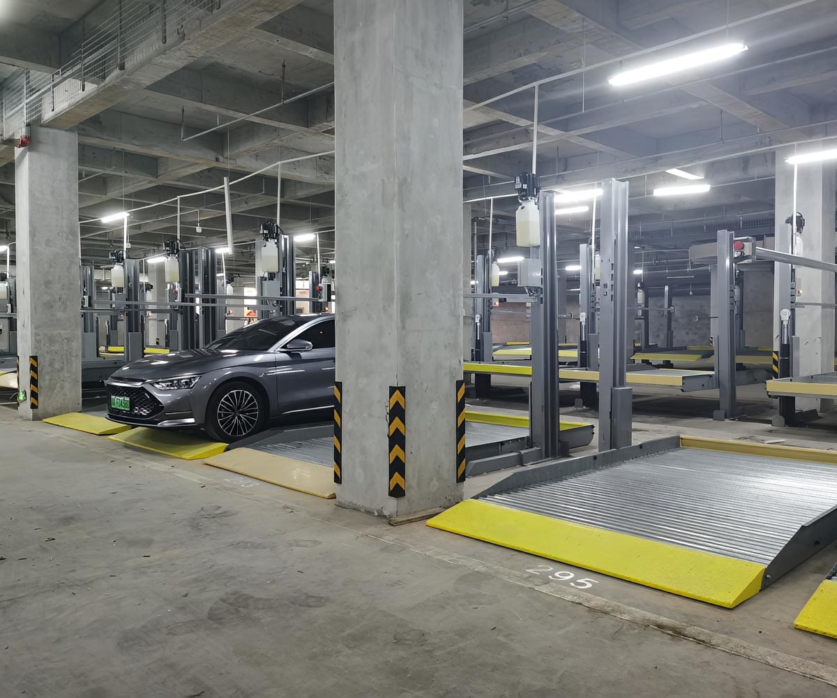 立體車庫租賃中的小區機械式停車設備二手翻新探討